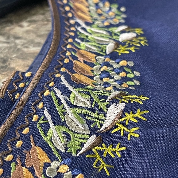 Rare Poetics Women's Navy Blue Embroidered Kurta 2pc Set  - Size 9/10 - Picture 7 of 13